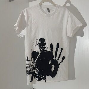 Uvsailles White Graphic Glitch T-Shirt